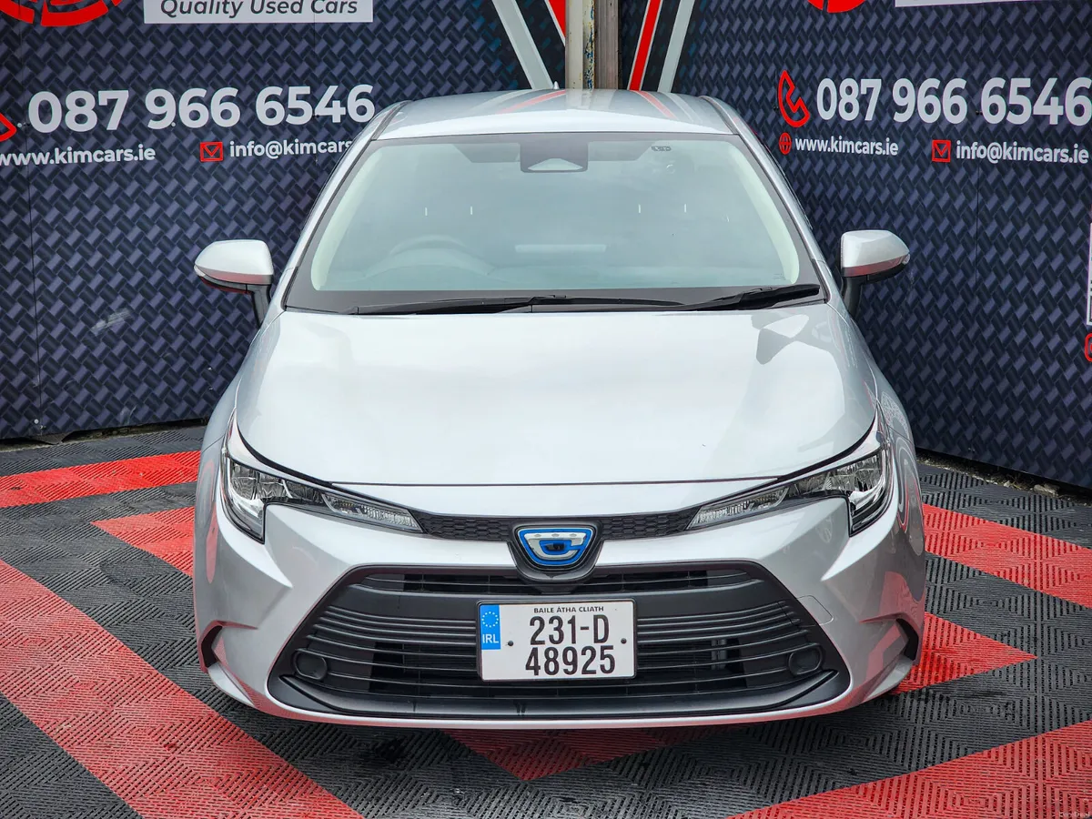 2023 Toyota Corolla - Image 6