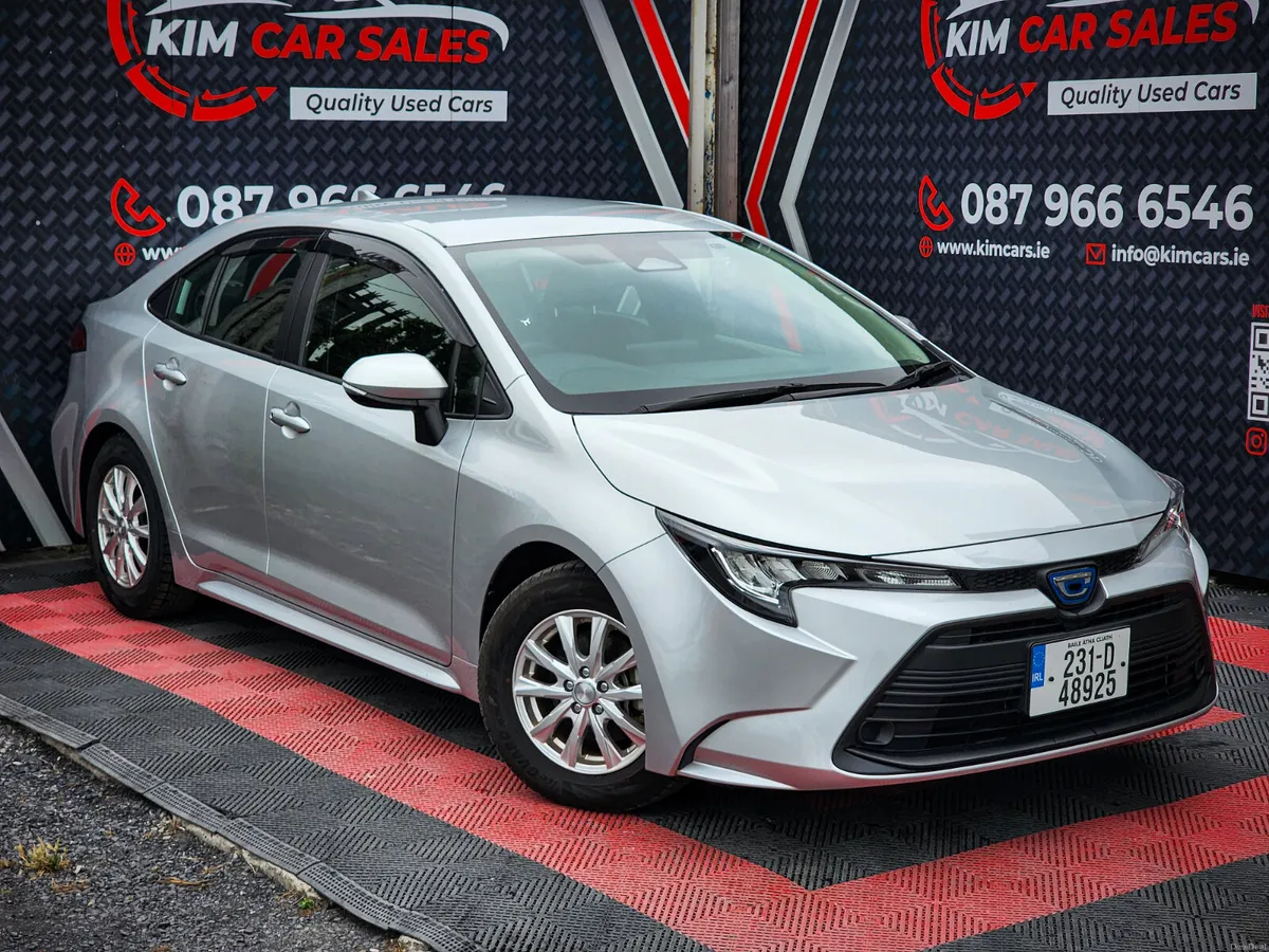 2023 Toyota Corolla - Image 2