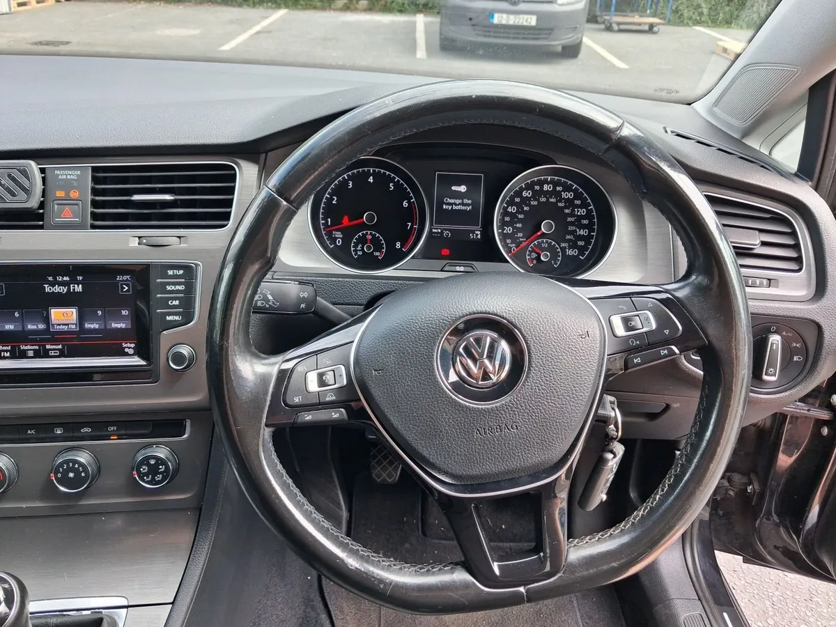 Volkswagen Golf 2013 - Image 2