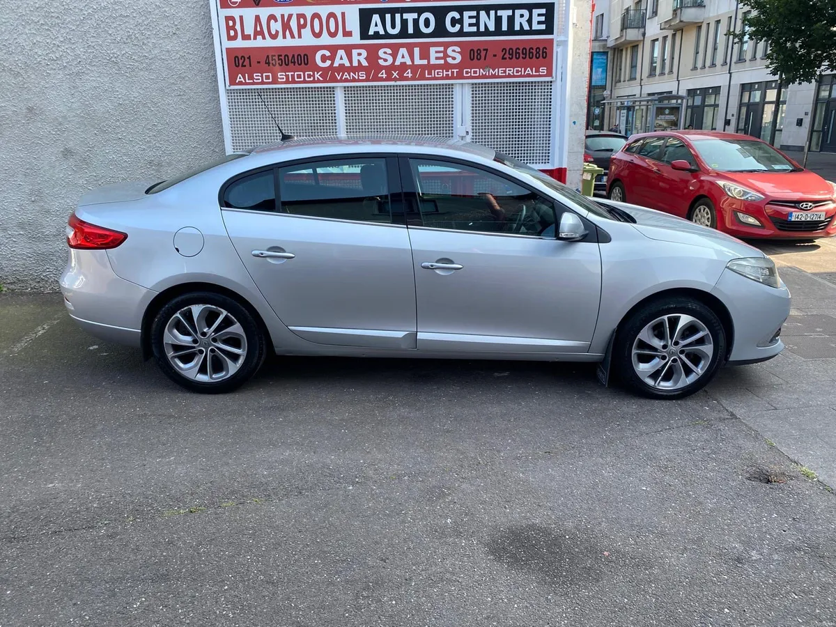Renault Fluence 2015 - Image 1
