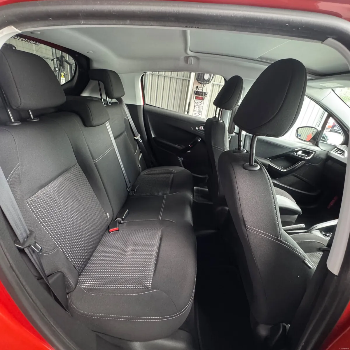 Peugeot 208 Automatic 2017 Panoramic Sunroof - Image 6
