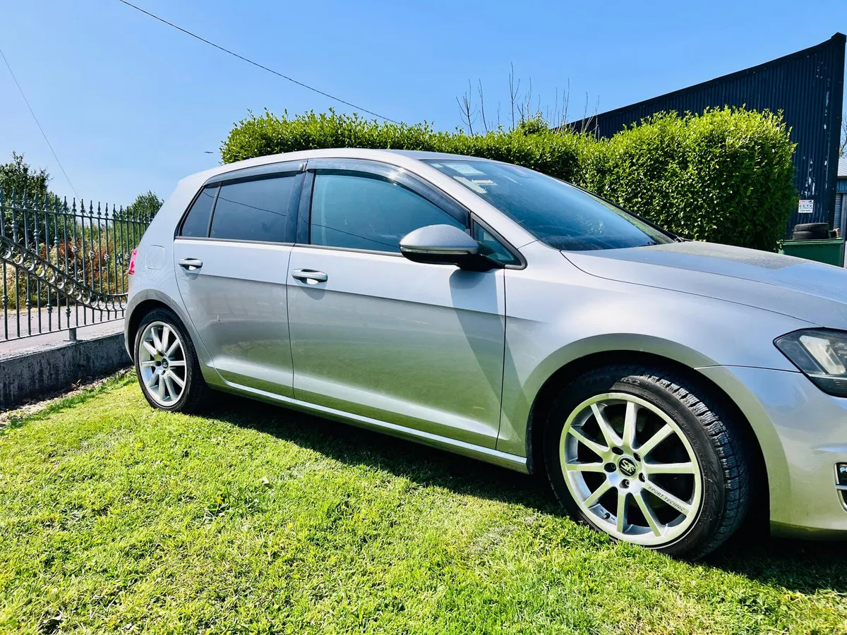 VW GOLF 2014  1.4 TSI BLUEMOTION HIGHLINE MODEL - Image 4
