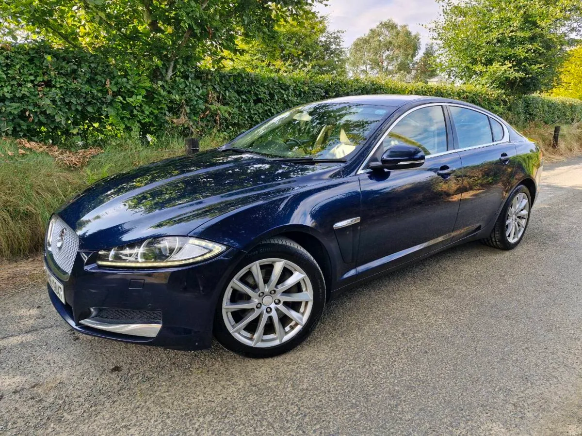 Jaguar XF 2.2D NCT 09/2027 - Image 3