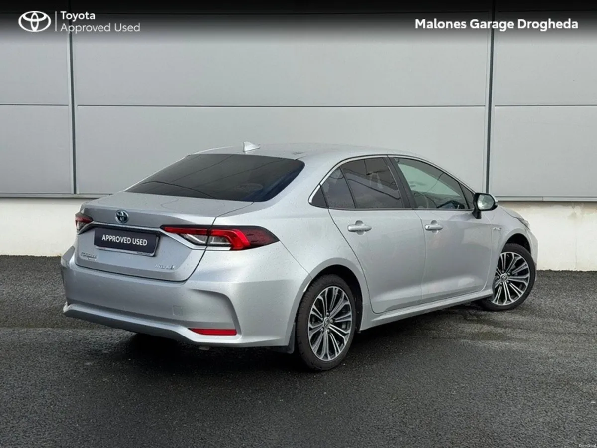 Toyota Corolla 1.8 Hybrid Sport Call Now 041 980 2 - Image 2