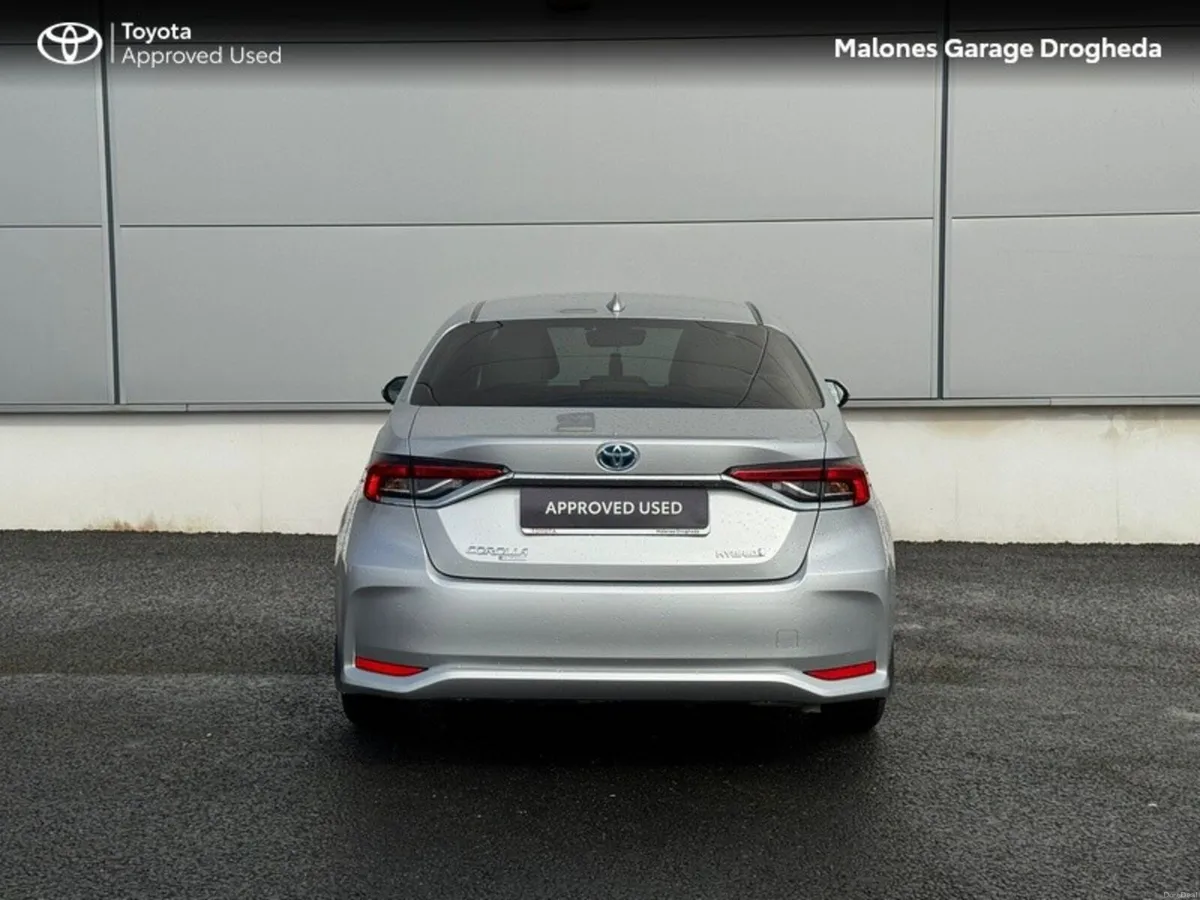 Toyota Corolla 1.8 Hybrid Sport Call Now 041 980 2 - Image 4