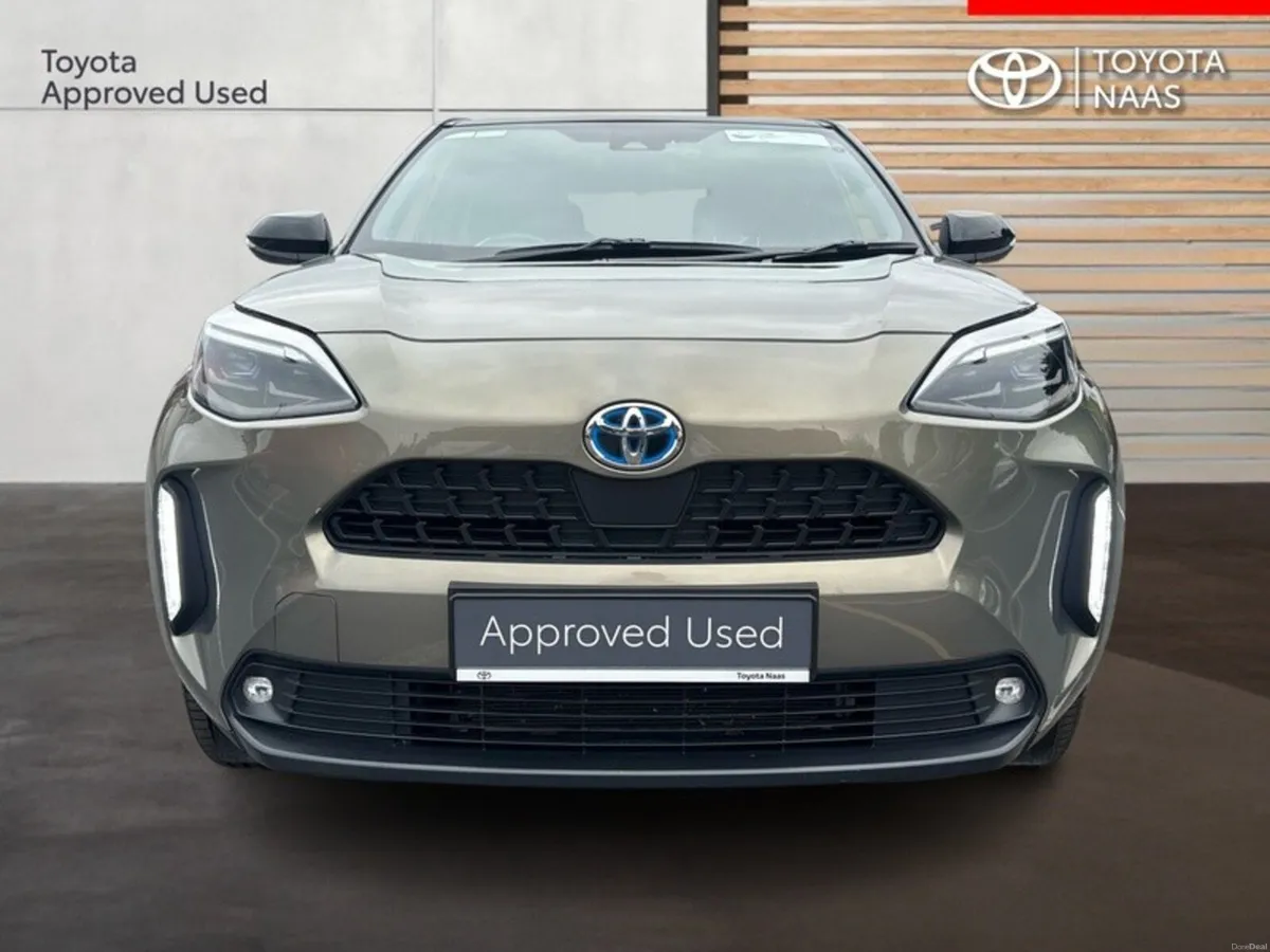 Toyota Yaris Cross CROSS LUNA SPORT - Image 5