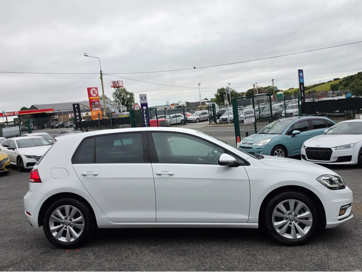 Volkswagen Golf 1.2 TSI AUTOMATIC COMFORTLINE - CA - Image 6