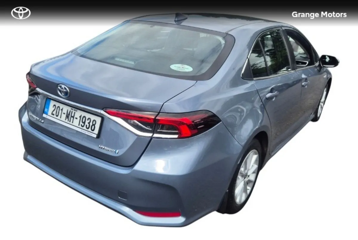 Toyota Corolla COROLLA HYBRID LUNA SAL - Image 2