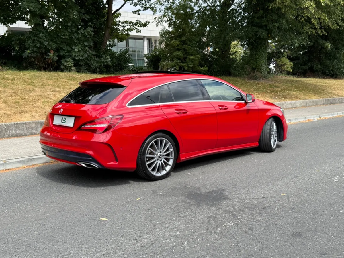 Mercedes-Benz CLA CLA 180 AMG LINE SHOOTING BRAKE - Image 5