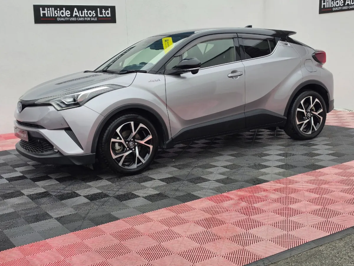 Toyota C-HR G-LED EDITION 1.8 PETROL HYBRID AUTOMA - Image 4