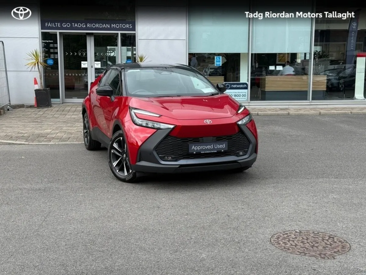 Toyota C-HR C-HR PHEV SPORT+ - Image 1