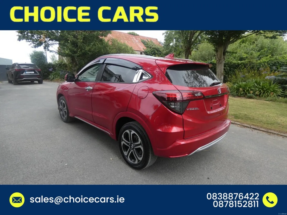 Honda Vezel 1.5 AUTO HYBRID Z SPEC - Image 4