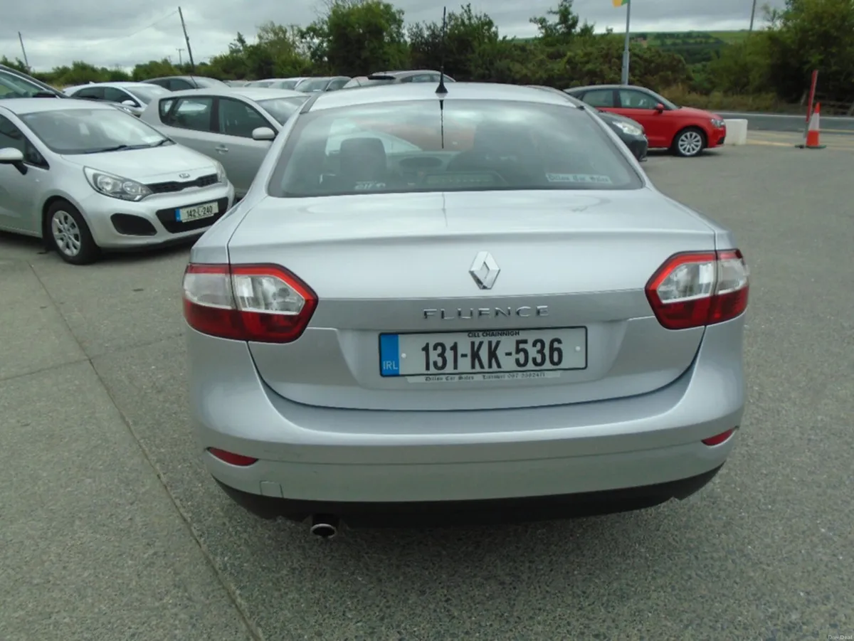 Renault Fluence EXPRESSION 1.5 DCI 90 4DR - Image 3