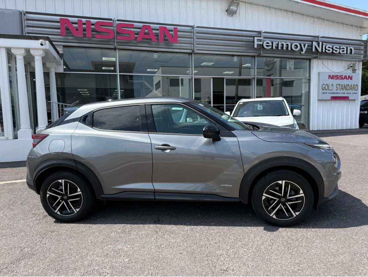 Nissan Juke Hybrid Auto SV Premium 1.6 upgraded mo - Image 4