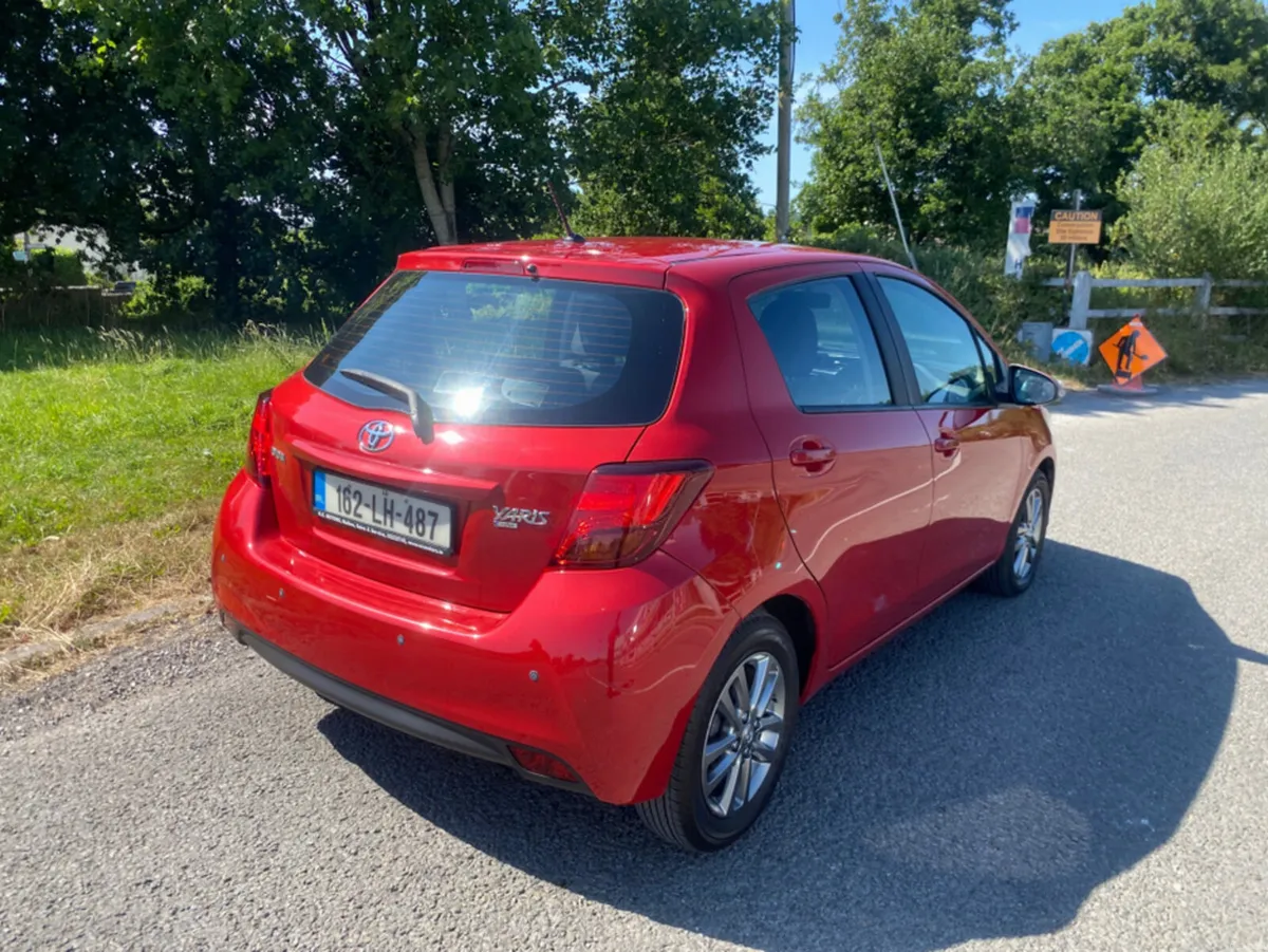 Toyota Yaris 1.4 D-4D LUNA 4DR - Image 5