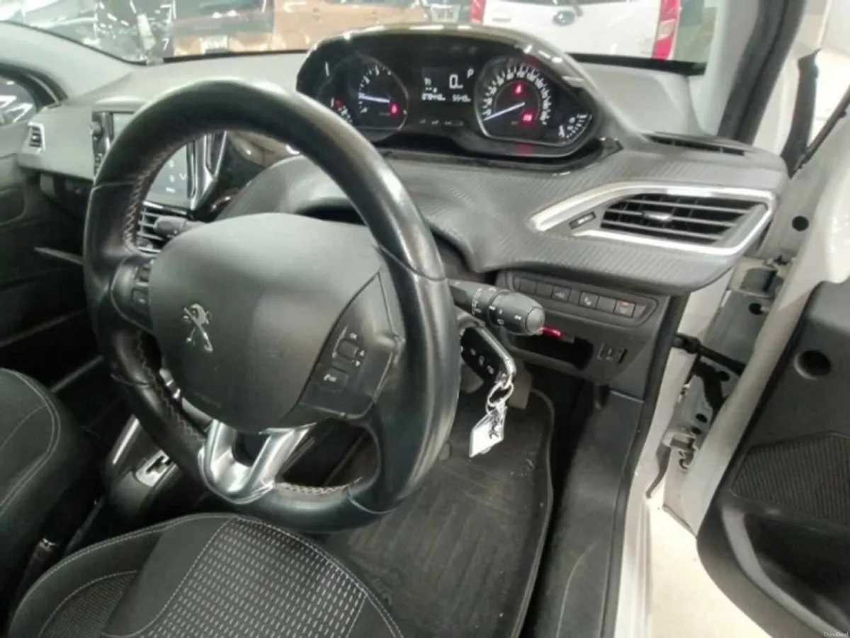 Peugeot 208 COMING SOON - Image 3