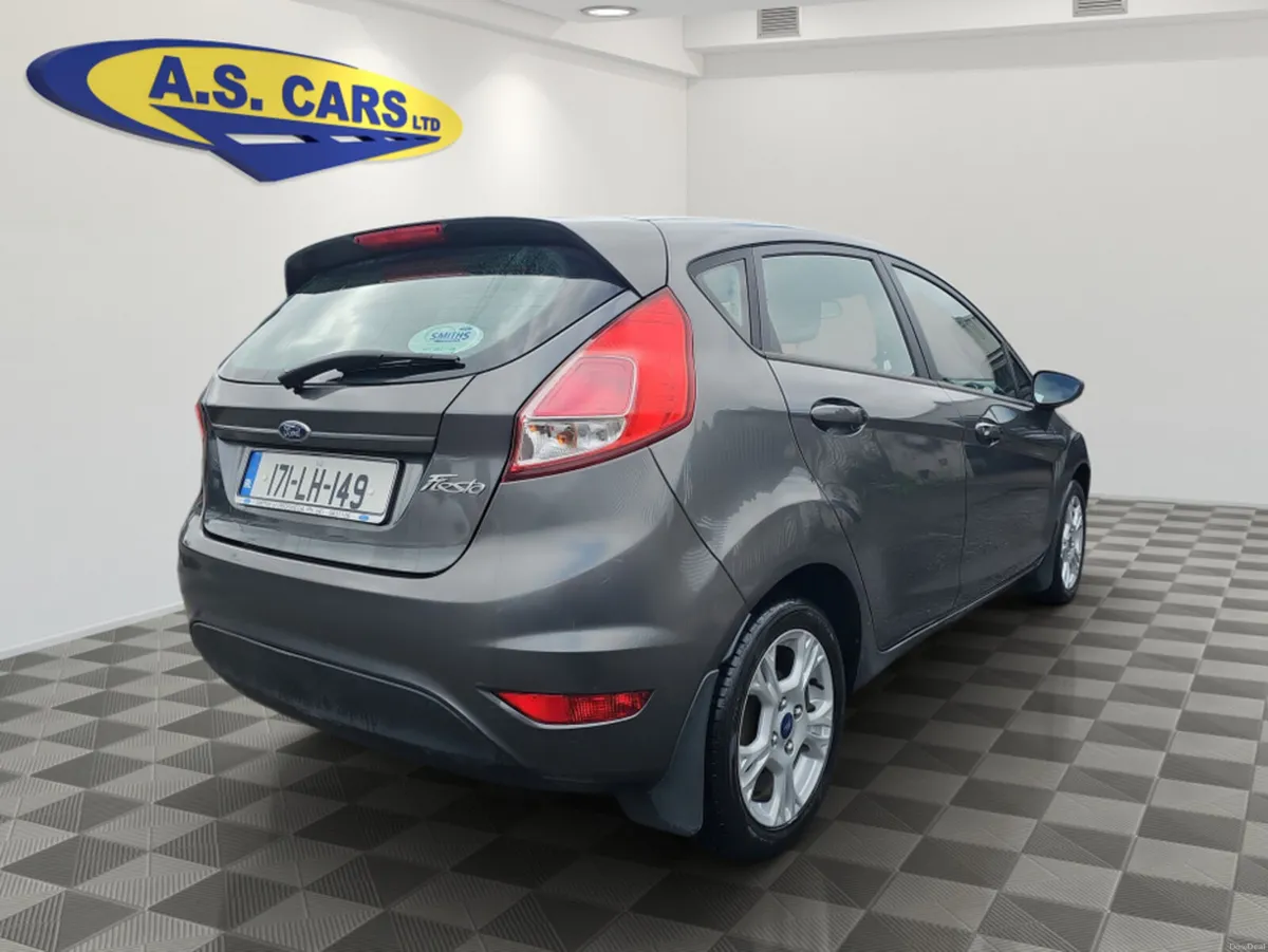 Ford Fiesta ZETEC 1.0 - Image 5