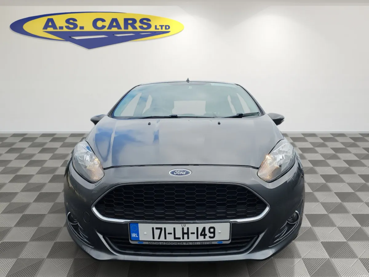 Ford Fiesta ZETEC 1.0 - Image 2