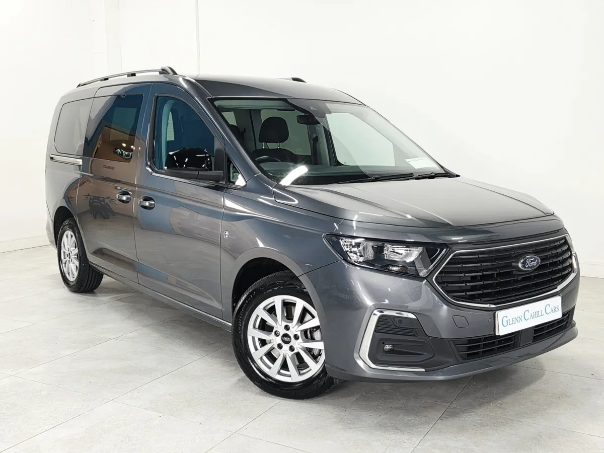 2.0 Tdi  122 BHP Titanium 7 Seat - Low Miles - Image 1