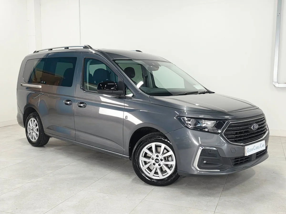 2.0 Tdi  122 BHP Titanium 7 Seat - Low Miles - Image 5