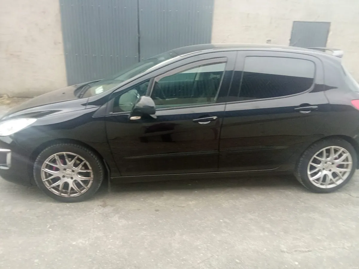 Peugeot 308 - Image 4