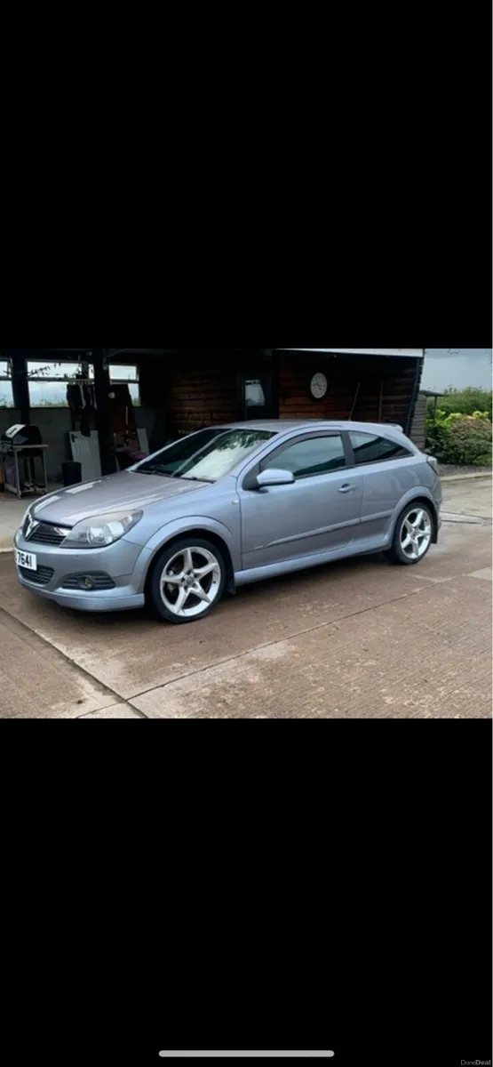 Vauxhall Astra - Image 1