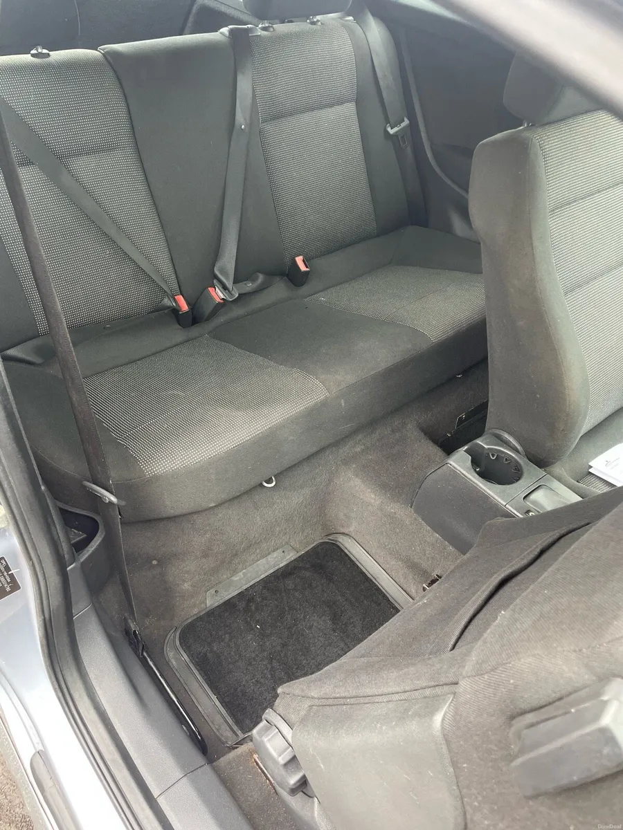 Vauxhall Astra - Image 4