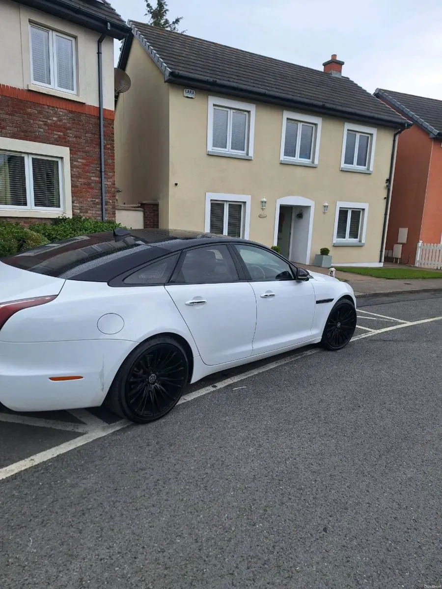 2016 jaguar xj 3.0 diesel - Image 2