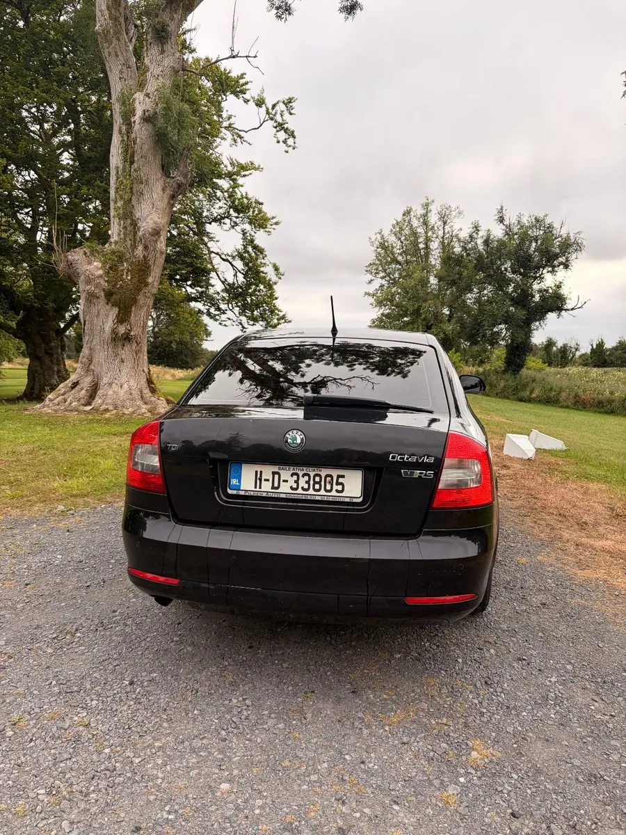 Skoda Octavia 2011 - Image 2