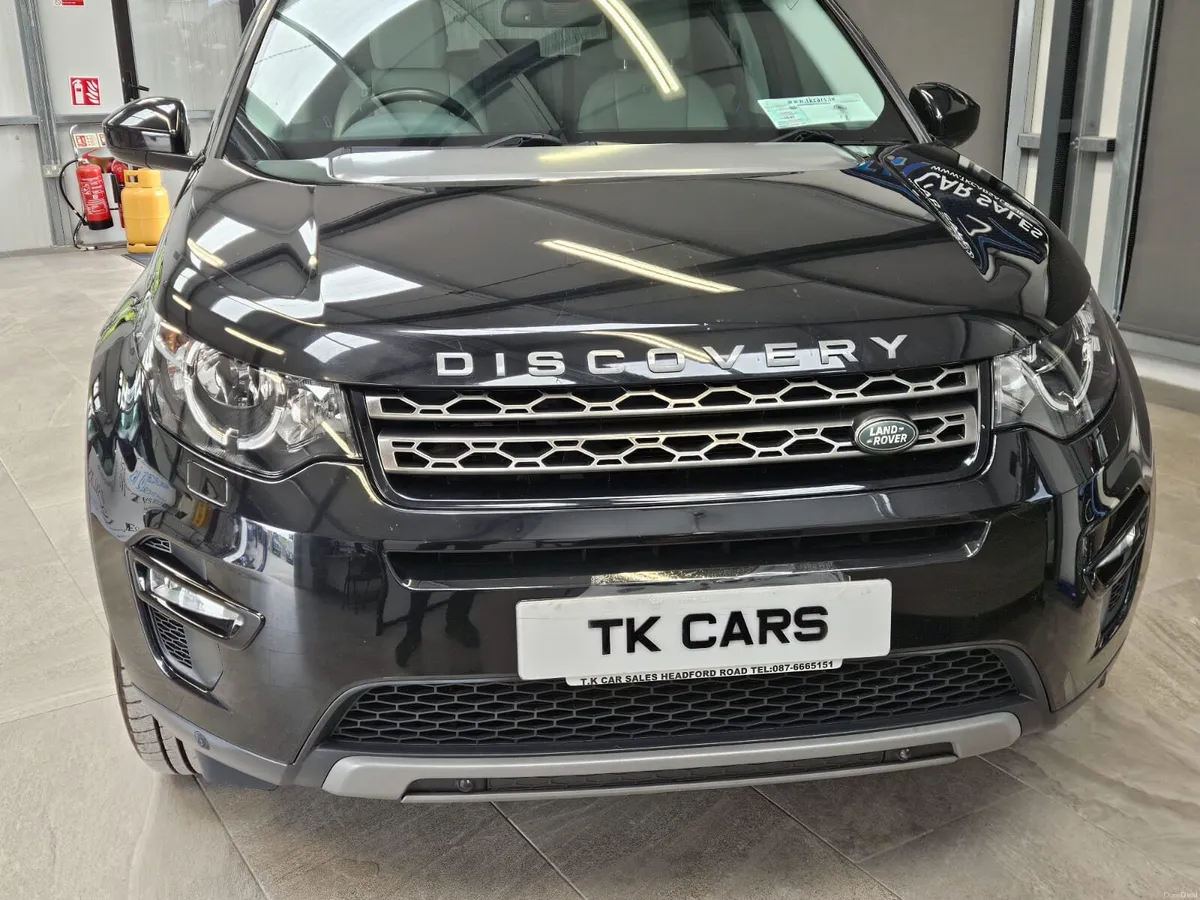 19 LANDROVER DISCOVERY SPORT 7 SEATER - Image 4