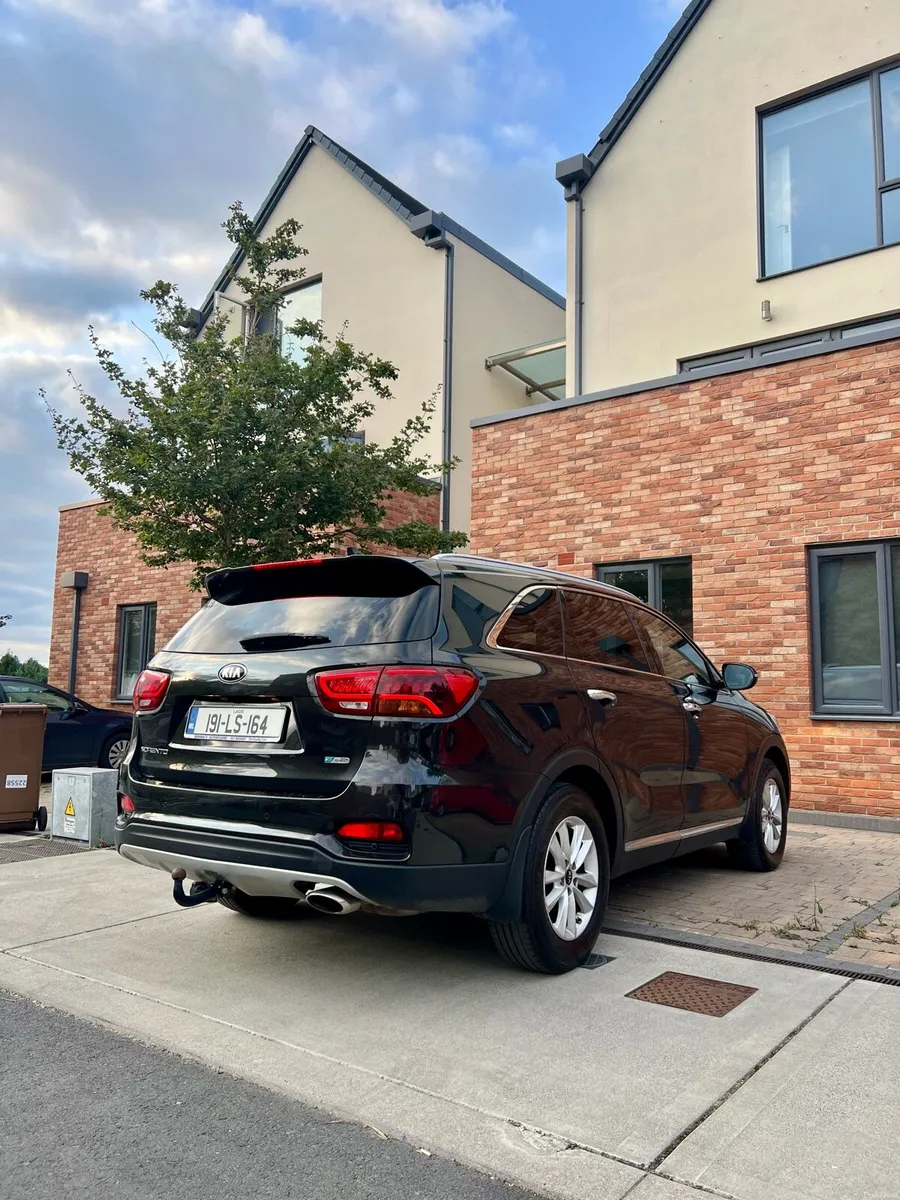Kia Sorrento - Image 3