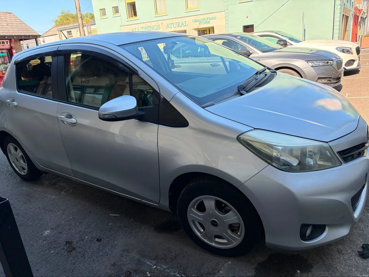 Toyota Vitz 2014 - Image 2