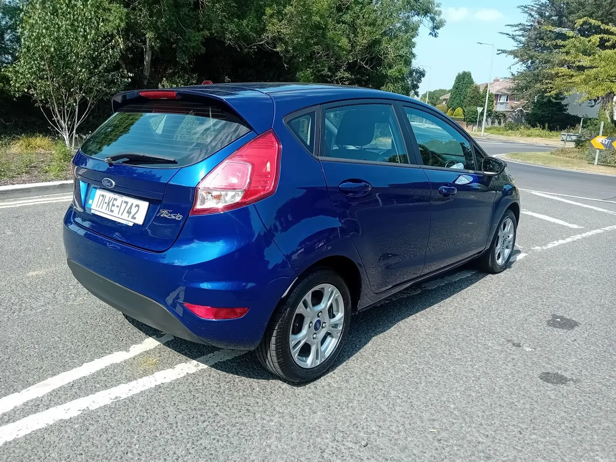 Ford Fiesta 2017 1.2 zetec - Image 4