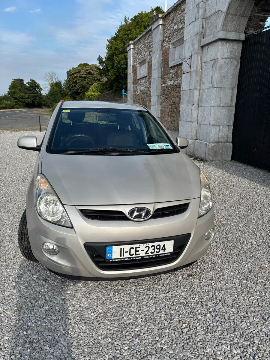 *ON HOLD*Hyundai i20 2011 **taxed and NCT 11/36** - Image 1