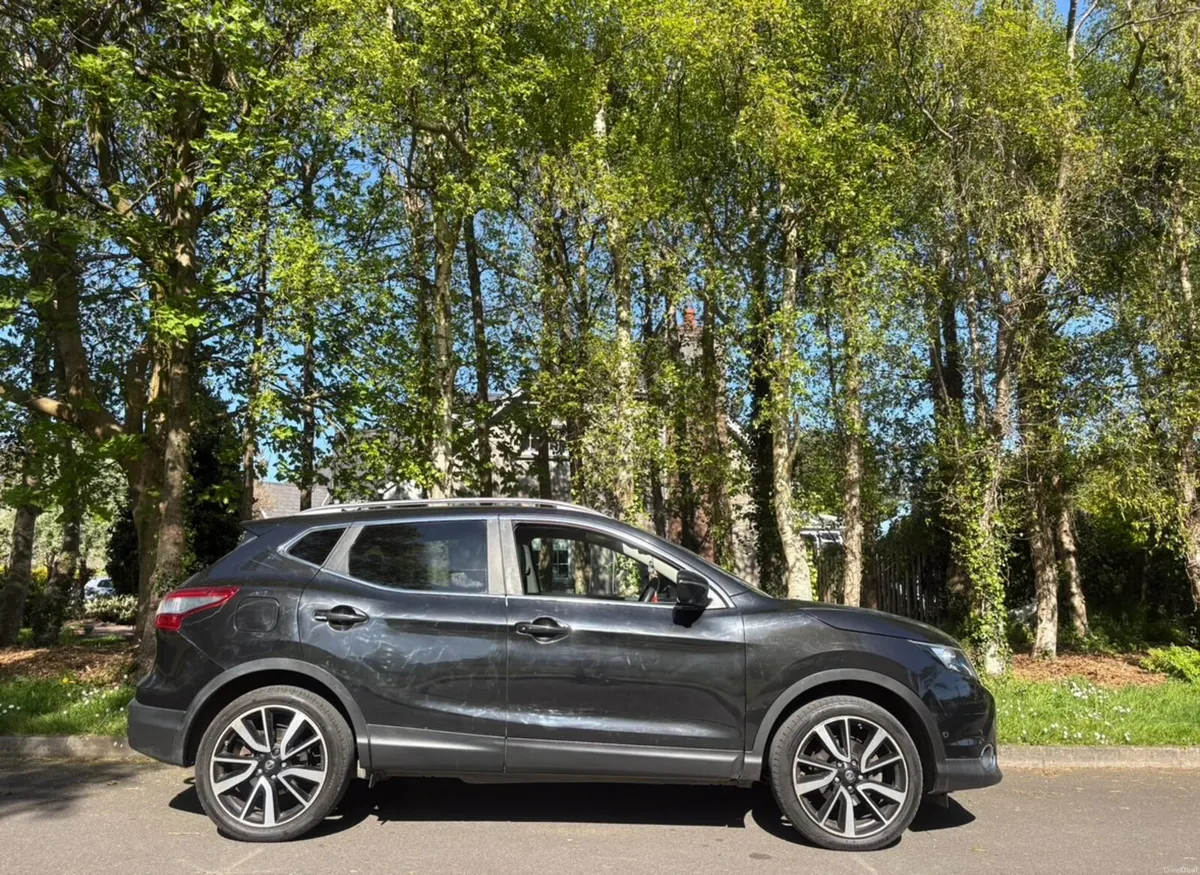 2015 Nissan Qashqai SVE huge spec new nct - Image 2