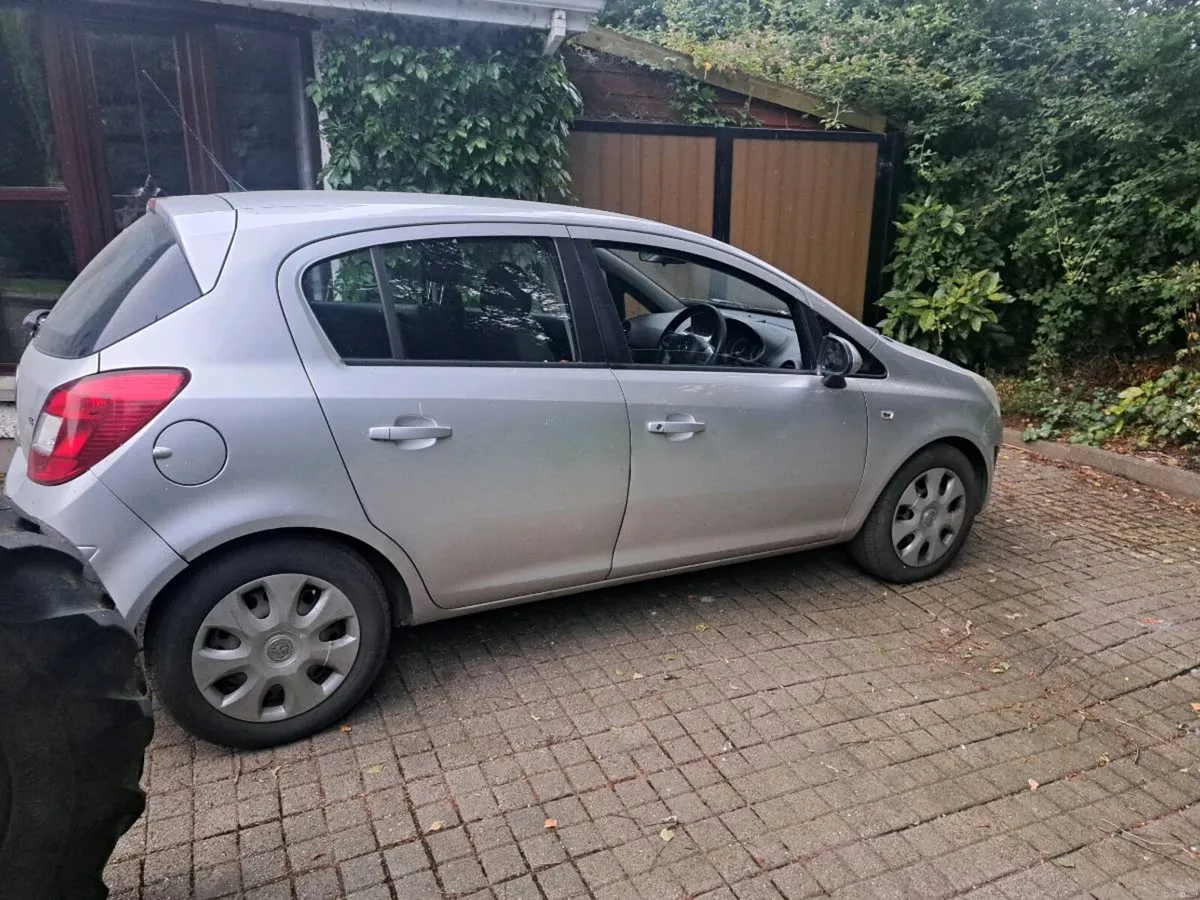Corsa - Image 3