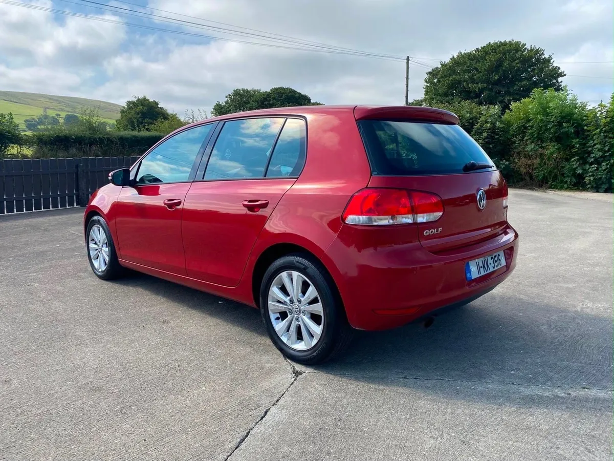Volkswagen Golf 2011 - Image 3