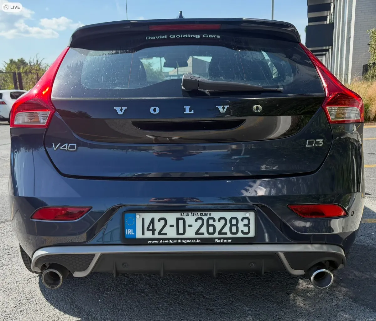 Volvo (2014) V40 D3 R-Design AUTOMATIC — 161k km - Image 3