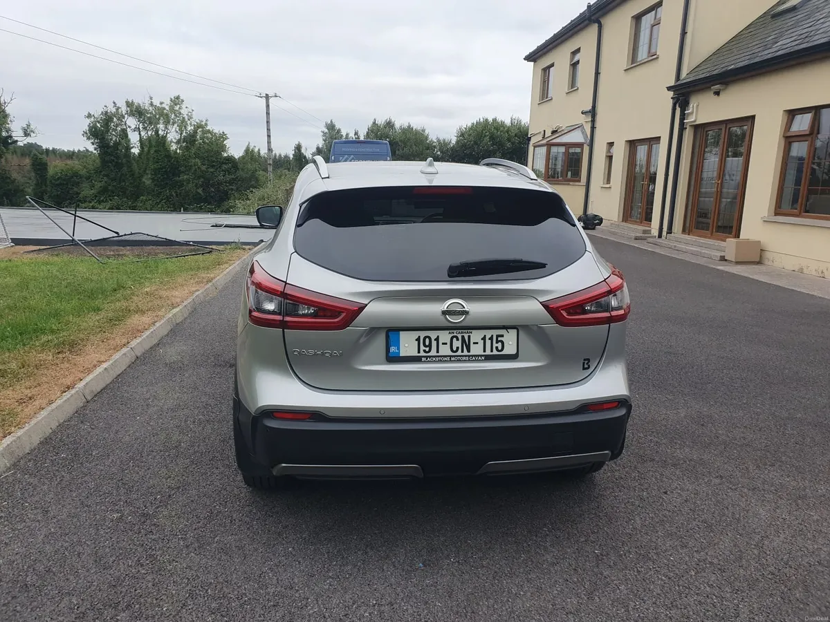 Nissan Qashqai 2019 - Image 2