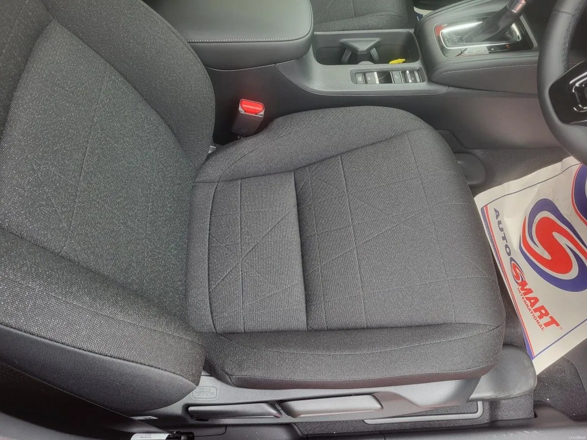 Honda HR-V 1.5i-MMD e:HEV Elegance - Image 6