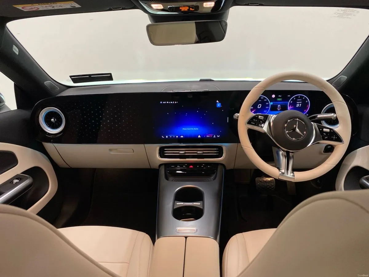 Mercedes-Benz CLA CLA 200 SALOON PROGRESSIVE - Image 2