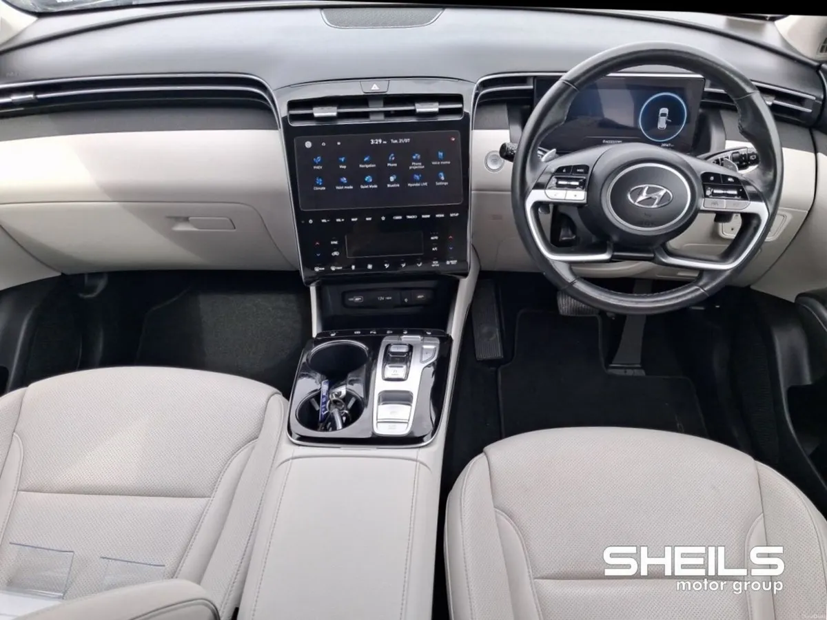 Hyundai Tucson 4WD Executive Plus PHEV Auto 2 Tone - Image 3