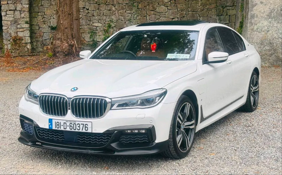 Bmw 740i 2018 - Image 1