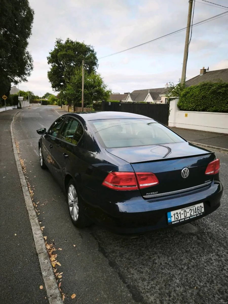 Car - Image 2