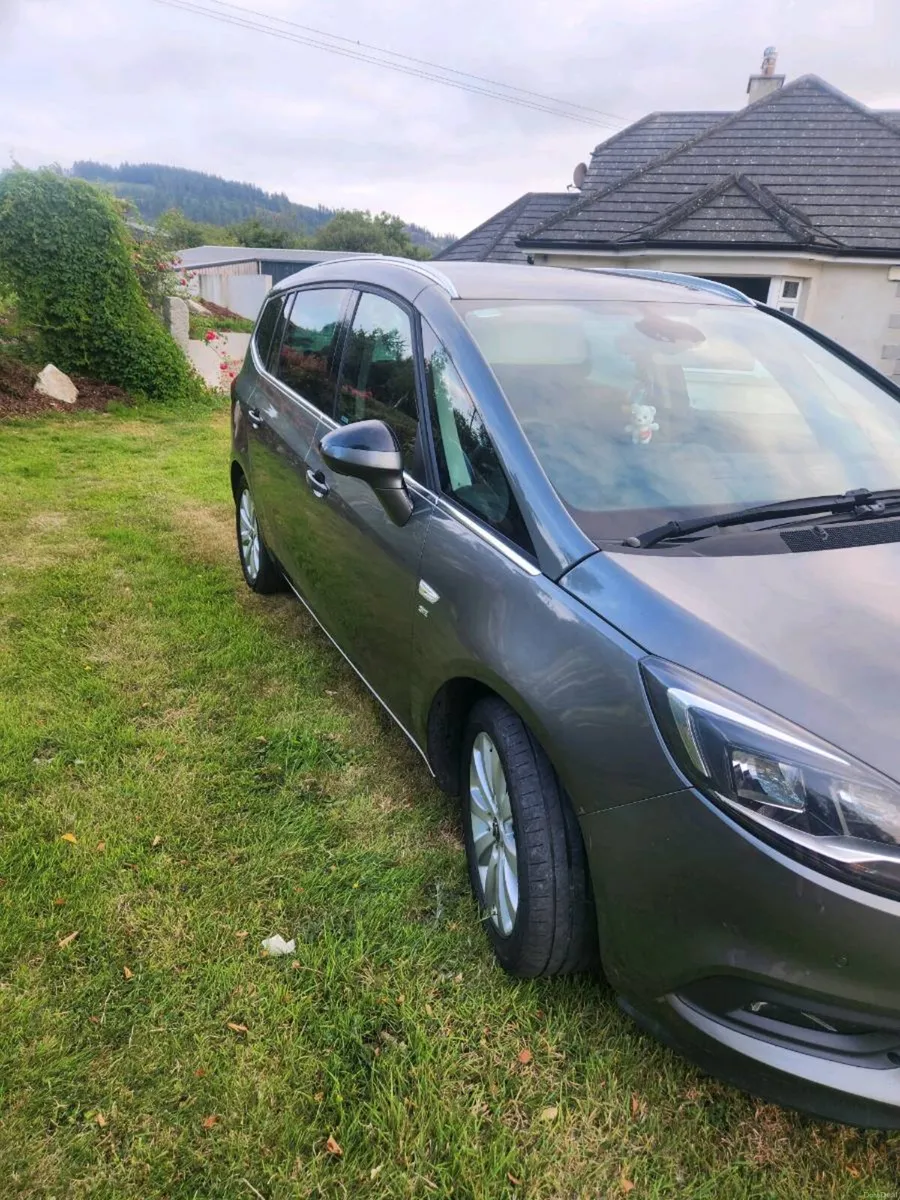 181 Opel Zafira SE - Image 2