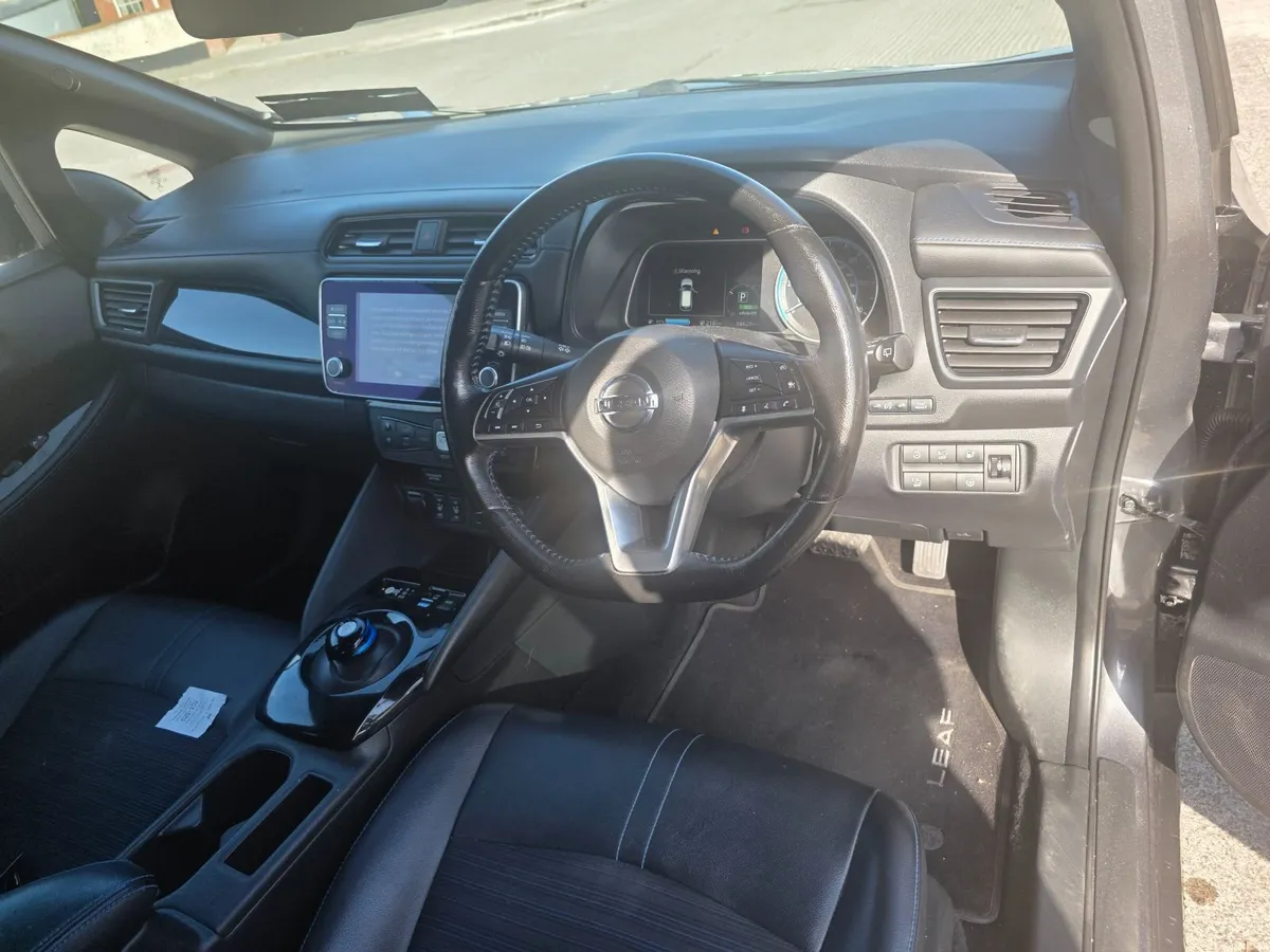 Nissan Leaf 2022 N CONNECTA  40KW (150 BHP) 5D - Image 5