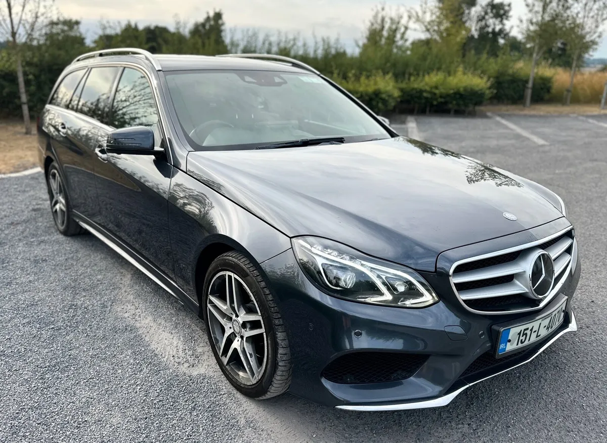 Mercedes-benz E300 AMG Line.NEW NCT/TAX - Image 3