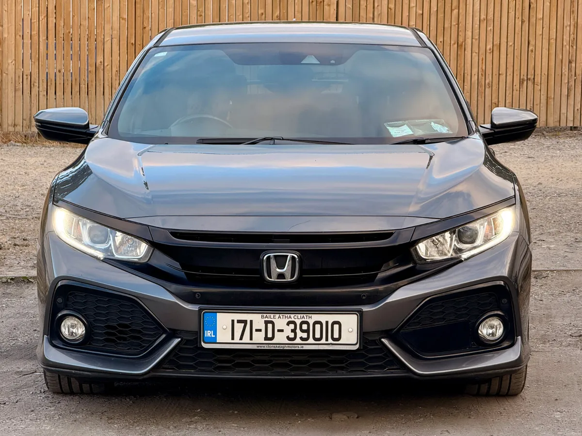 Honda Civic 2017 1L Petrol Automatic LOW KM - Image 6