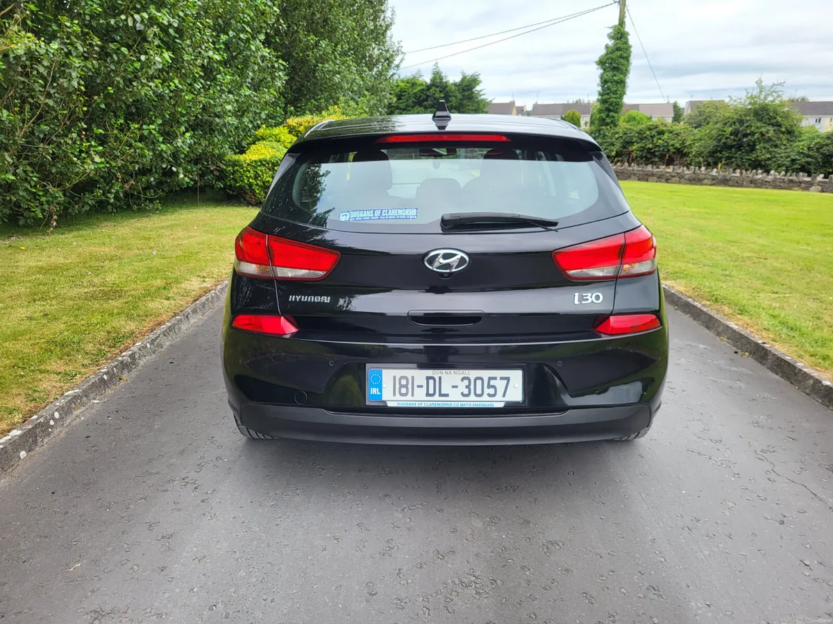 Hyundai i30 1.6 Diesel. 2018 - Image 3