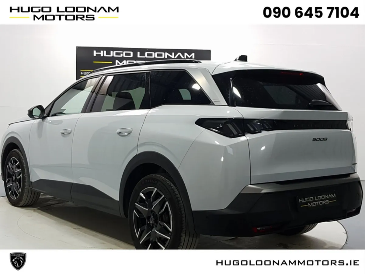 Peugeot 5008 STD ALLURE MHEV 145 E-DSC - Image 3